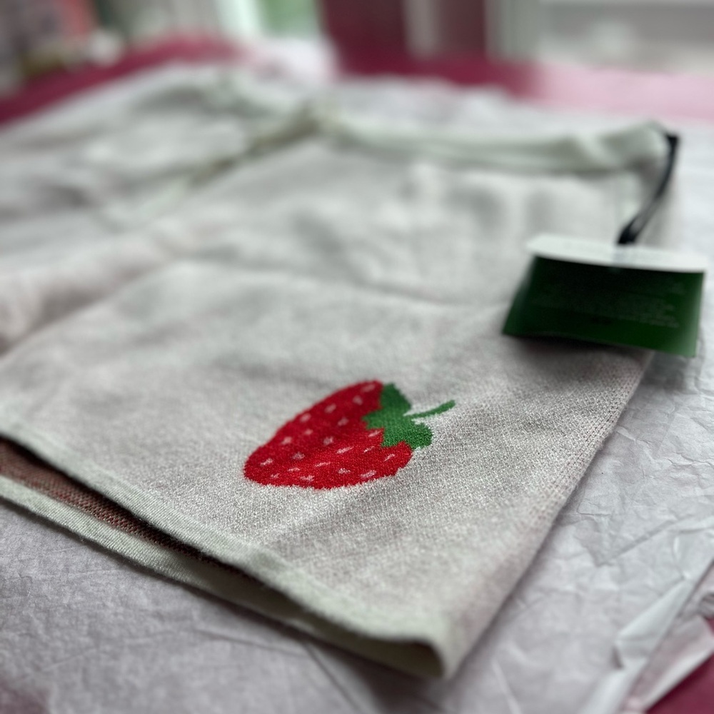 NWT Kate Spade x Target Strawberry sweater shorts soft xl cozy SOLD OUT